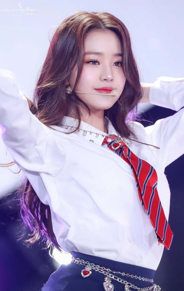 Jang Won Young: Mỹ nhân ngàn năm có một và loạt phốt lười nhảy, hát nhép, vô lễ với tiền bối? - Hình 5