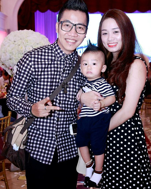 Hoàng Rapper: Bị kỳ thị vì đeo kính cận, cô đơn đến mức muốn ra đi và cuộc sống hôn nhân kín tiếng - Hình 7