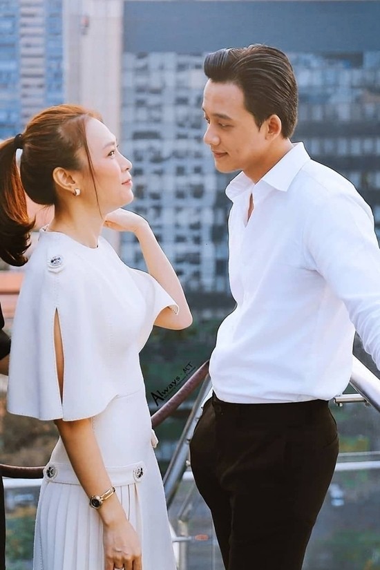 Mỹ Tâm lộ diện cùng bạn trai tin đồn kém 10 tuổi, quẩy nhạc Blackpink mừng sinh nhật người ấy - Hình 6