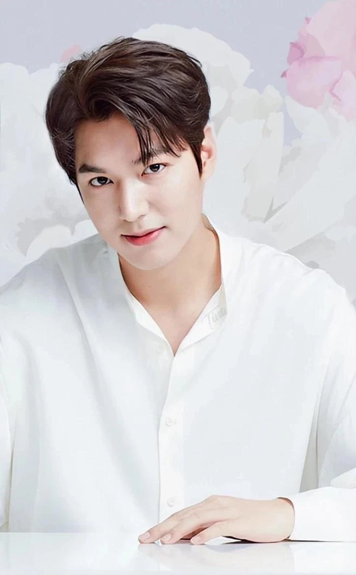 Lee Min Ho bỏ cuộc, không còn theo đuổi Song Hye Kyo, lý do liên quan đến 1 mỹ nam? - Hình 4