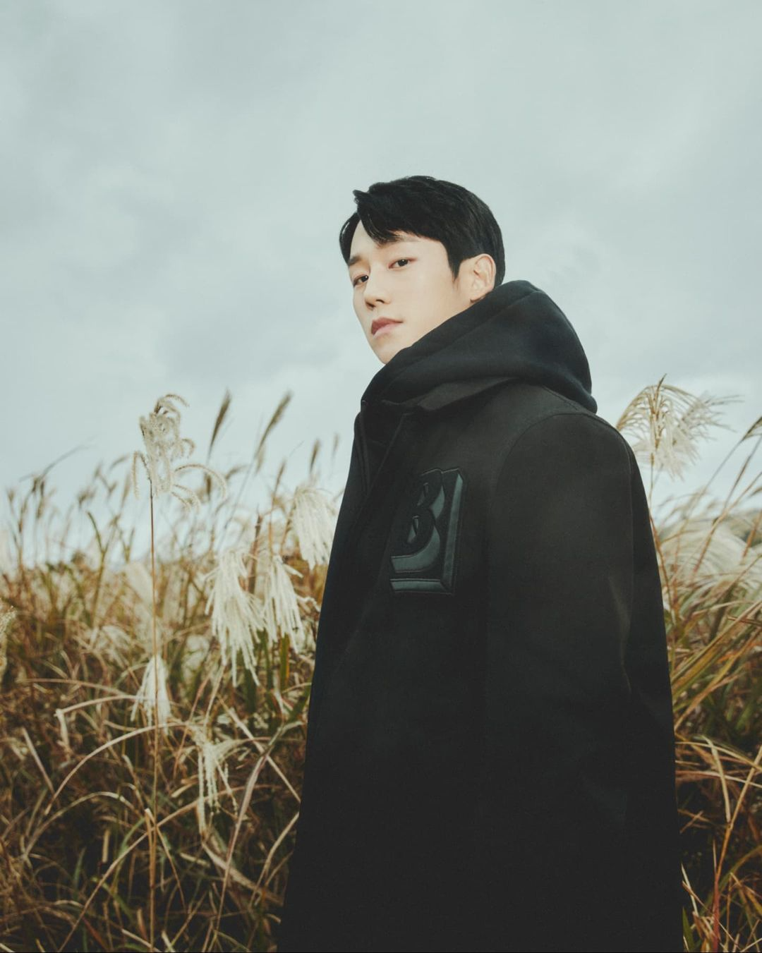 Jung Hae In đổ bộ sự kiện ở Hà Nội: Mặt đẹp như tượng tạc, chuẩn người yêu chị đại Son Ye Jin - Hình 12