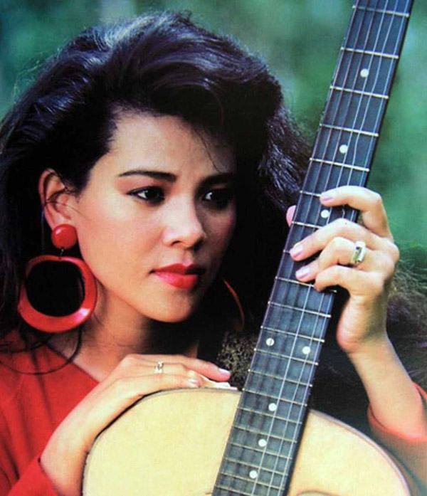 Thanh Hoa - Nữ hoàng nhạc Pháp: 2 đời chồng, bỏ học đi hát, giờ giàu có nhờ buôn bất động sản - Hình 4