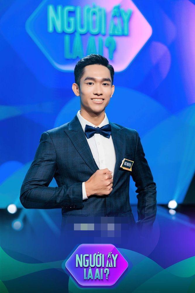 Người ấy là ai tập 4: Sốc visual cực đỉnh của bác sĩ da liễu được á hậu Quản Hân lựa chọn kết duyên - Hình 2