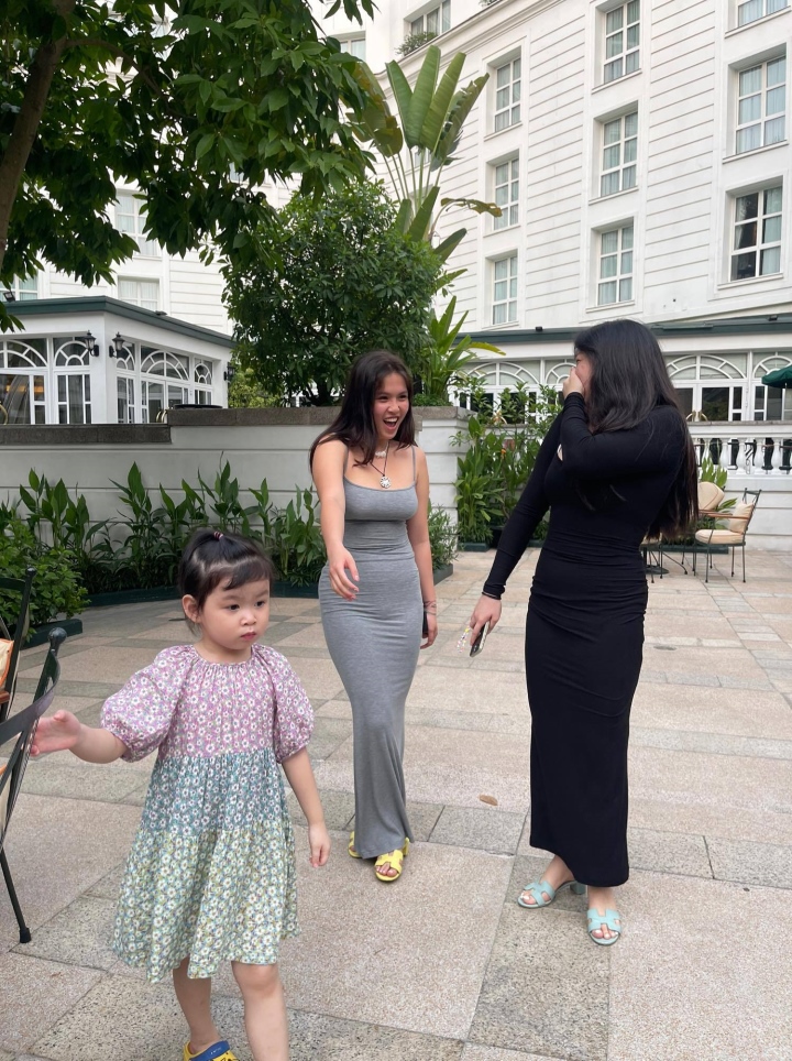 Phượng Chanel lần đầu khoe con gái chung của cô và tình cũ Quách Ngọc Ngoan - Hình 3