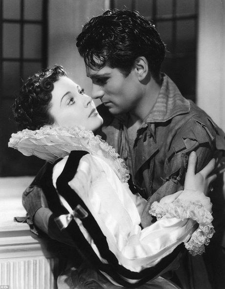 Vivien Leigh Cuốn theo chiều gió: Bi kịch từ phim ra đời thực và loạt bí mật rúng động Hollywood - Hình 10