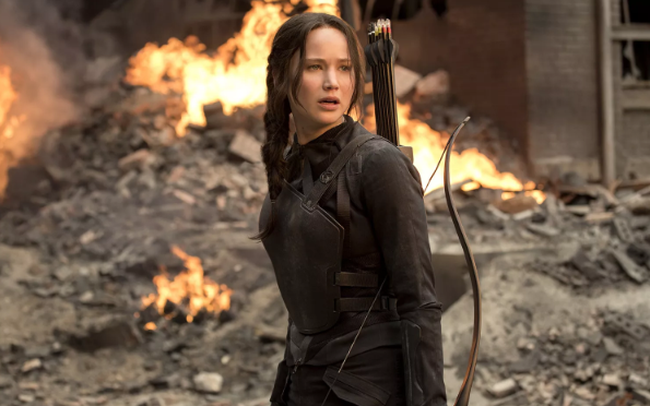 Kiều nữ Jennifer Lawrence gây sốc khi tố mẹ bán bồn cầu của mình và thói bịa chuyện kỳ quặc? - Hình 4