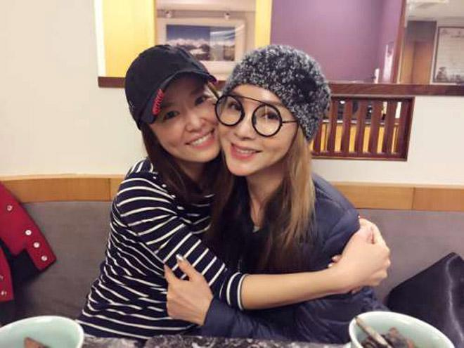 Trần Mỹ Phượng: từng nhờ Lâm Tâm Như tháp tùng sang Mỹ ly hôn, U70 vẫn được nhiều trai trẻ theo đuổi - Hình 9