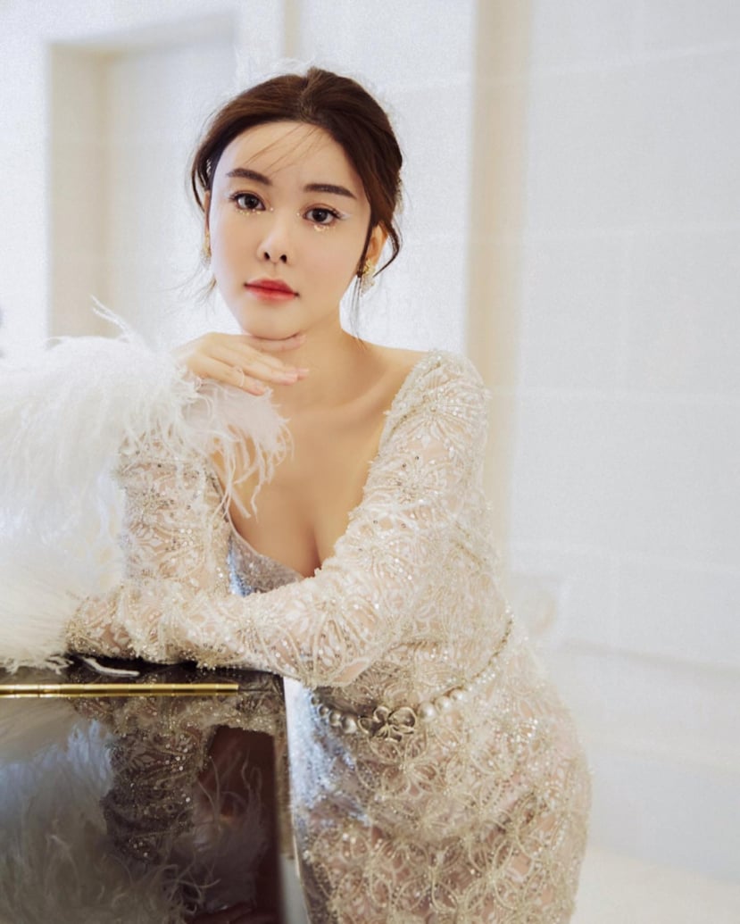 Thái Thiên Phượng cuối cùng cũng được tổ chức tang lễ: Mẹ đi không vững, chồng mới có động thái lạ - Hình 9
