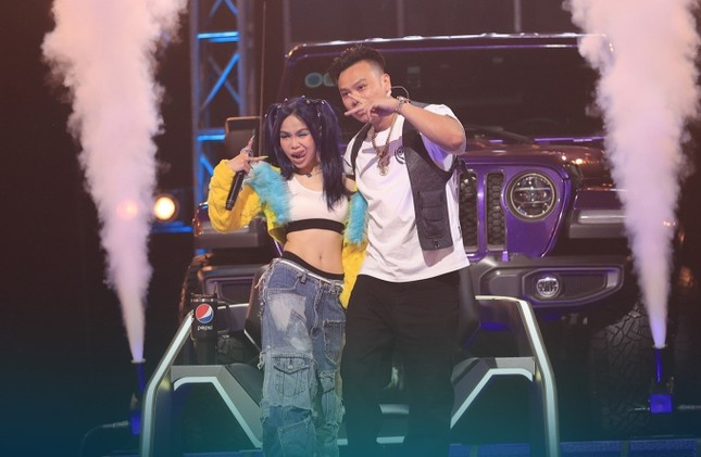 Liu Grace: Nữ rapper ẵm 4 nón vàng gây sốt và ồn ào tố Minh Hằng ăn cắp chất xám? - Hình 4