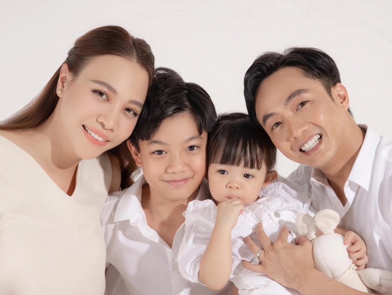 Ái nữ nhà Cường Đô La lên đồ ra sân chơi golf, phong thái con nhà nòi làm ai cũng trầm trồ - Hình 11