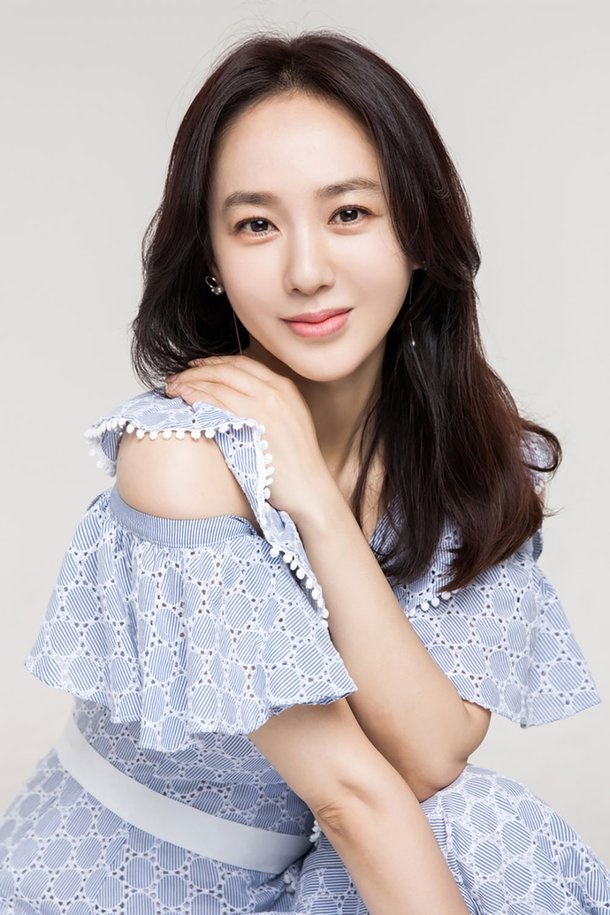 Park Joo Mi - Giải nghệ lấy chồng, nay vướng tin đồn hẹn hò bạn thân của con trai, U60 lão hóa ngược - Hình 10