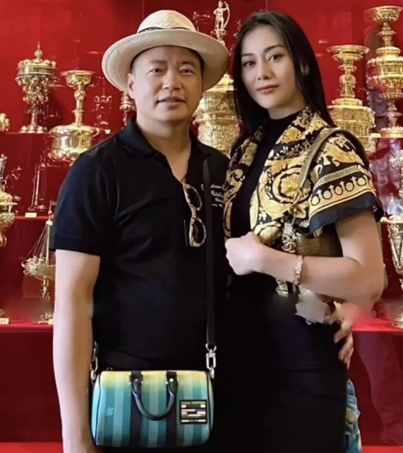 Phương Oanh vừa lên chính thất đã réo Shark Bình đi khám vùng nhạy cảm, cõi mạng chê thẳng: Lố lăng! - Hình 7