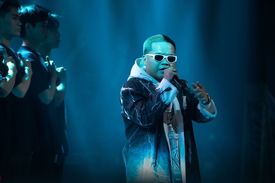 Blacka: Rapper vướng đồn đoán battle gãy mũi B Ray, nay ra sao sau ngôi vị Á quân Rap Việt - Hình 7