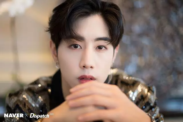 Mark Tuan: Xuất thân trâm anh thế phiệt vẫn sẵn sàng chịu khổ để thực hiện ước mơ? - Hình 2