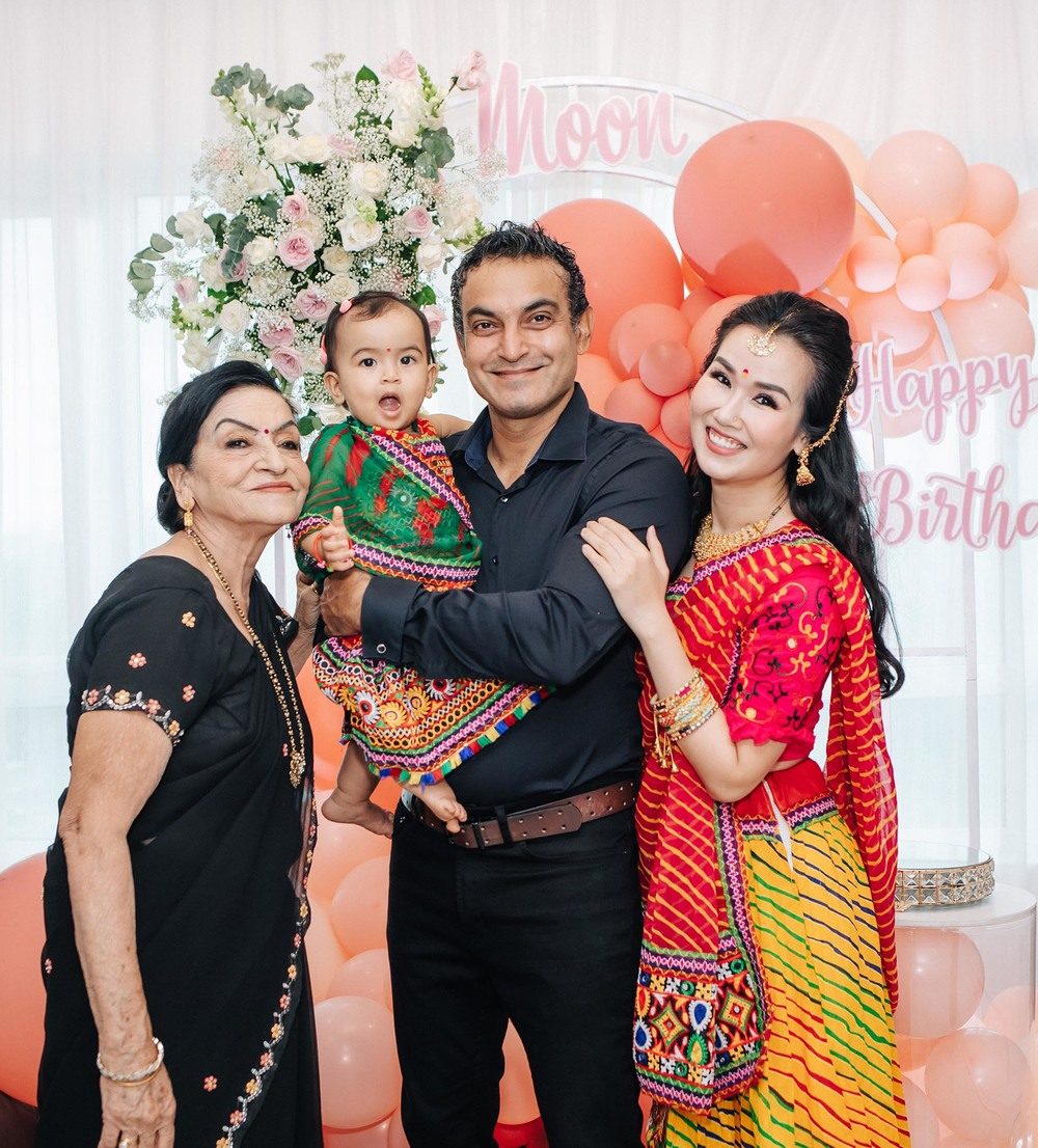 Võ Hạ Trâm bật khóc trên sóng truyền hình nói về hôn nhân với chồng Ấn Độ, fan hoang mang tột độ - Hình 6