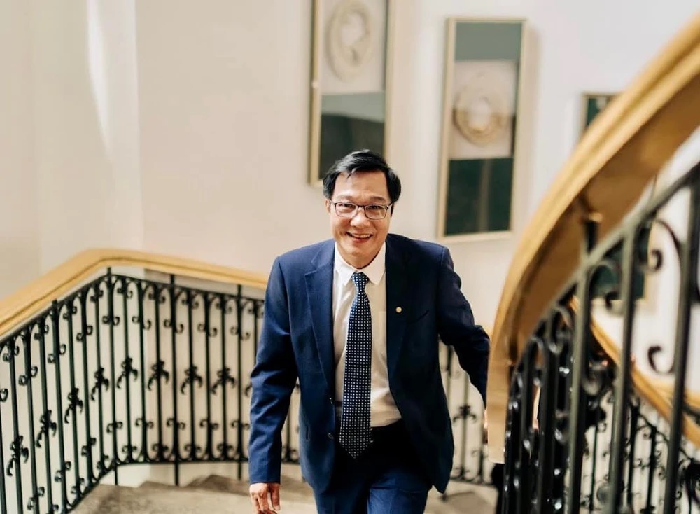 NSND Trọng Trinh: Cây đa, cây đề của truyền hình phía Bắc, ngưỡng U70 hạnh phúc bên vợ kém 16 tuổi - Hình 4