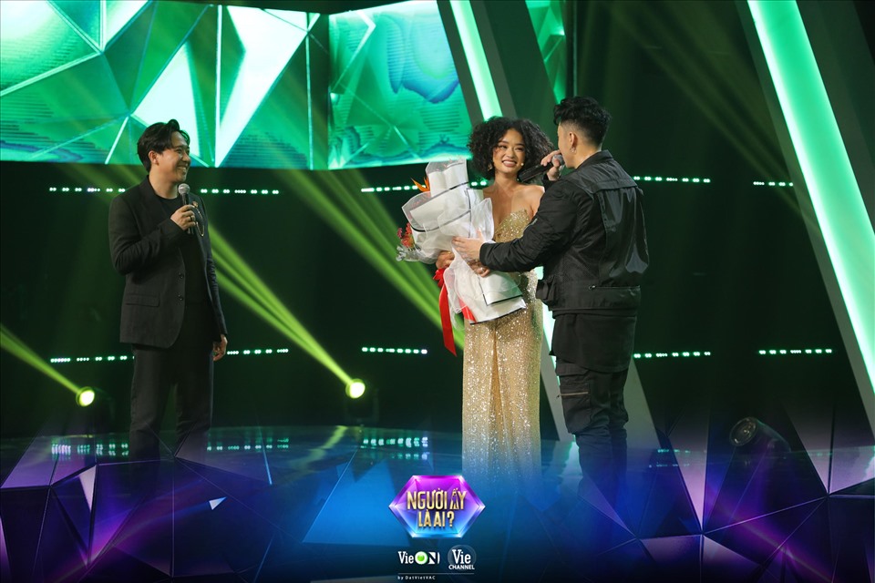 Nữ chính Người Ấy Là Ai gây náo loạn tại Rap Việt, quan hệ với cực phẩm được trao hoa gây tiếc nuối - Hình 5