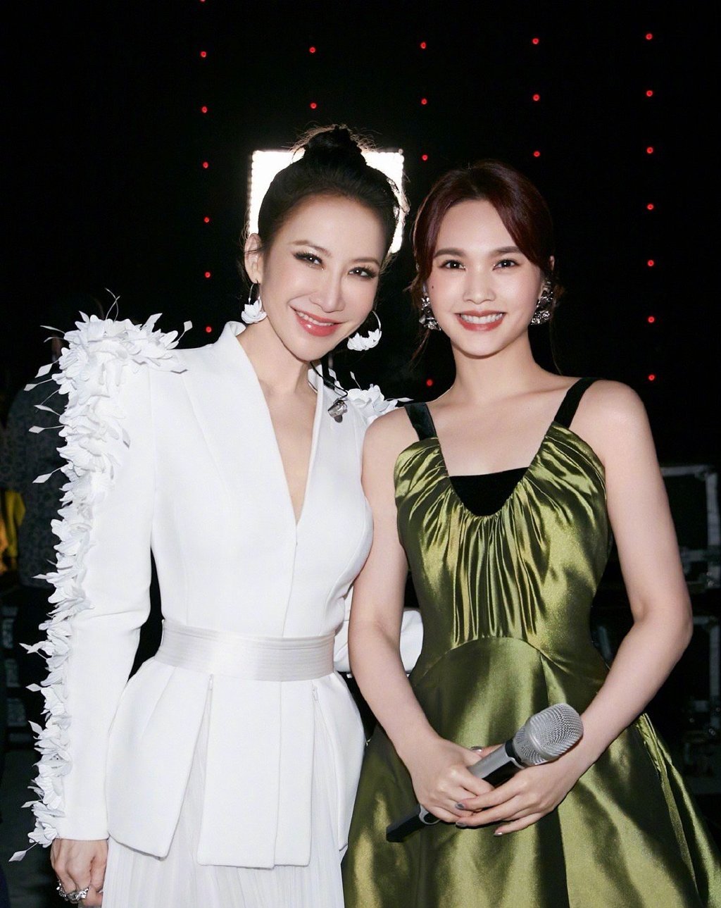 Tiết lộ thời gian địa điểm tổ chức tang lễ của Coco Lee, mẹ ruột cấm chồng ngoại quốc đến tham dự - Hình 6