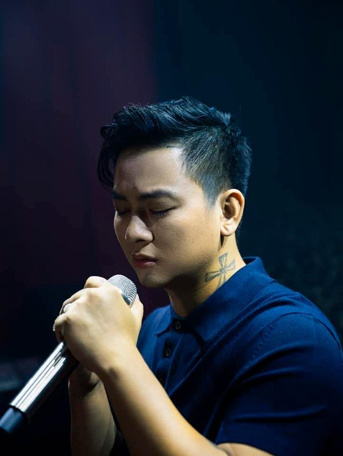 Hoài Lâm bất ngờ quay xe hủy show, fan lo sốt vó sợ mất tiền, công ty quản lý chính thức vào cuộc - Hình 4