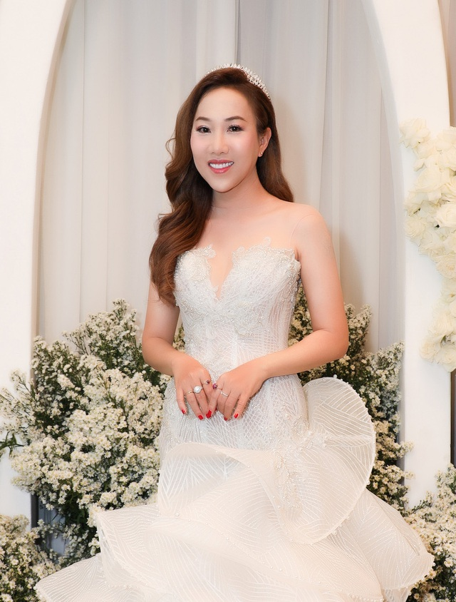 Hot girl chuyển giới Ngọc Trần có con kiểu độc lạ khi chồng đẻ thay vợ, CĐM sốc cảnh đàn ông có bầu - Hình 5