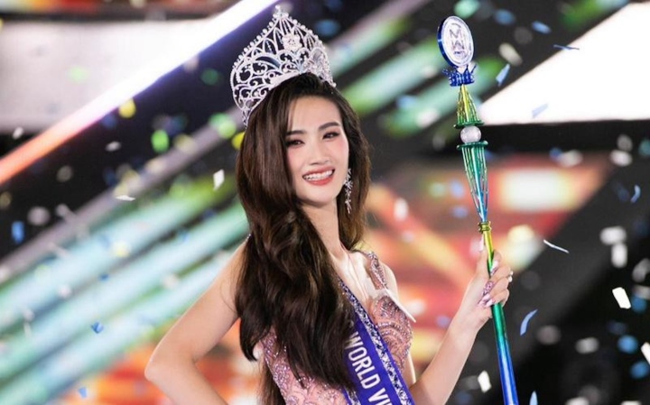 Tân Hoa hậu Ý Nhi mất điểm trầm trọng vì 1 điểm, bị chê thua kém 2 Á hậu - Hình 6
