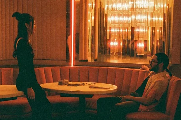 The Weeknd ra mắt phim khiến Jennie (Blackpink) mang tiếng xấu, sáng tác ca khúc đá đểu K-Pop - Hình 4
