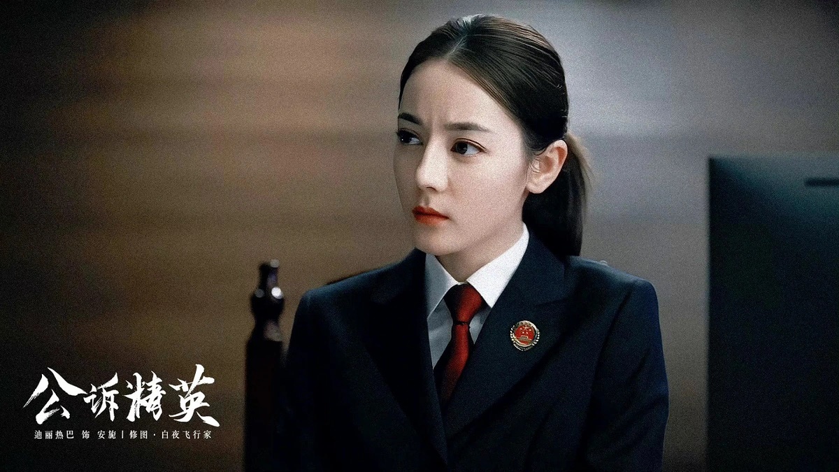 Địch Lệ Nhiệt Ba bị Triệu Lộ Tư đè đầu cưỡi cổ, chật vật tìm lại danh tiếng đỉnh lưu - Hình 7