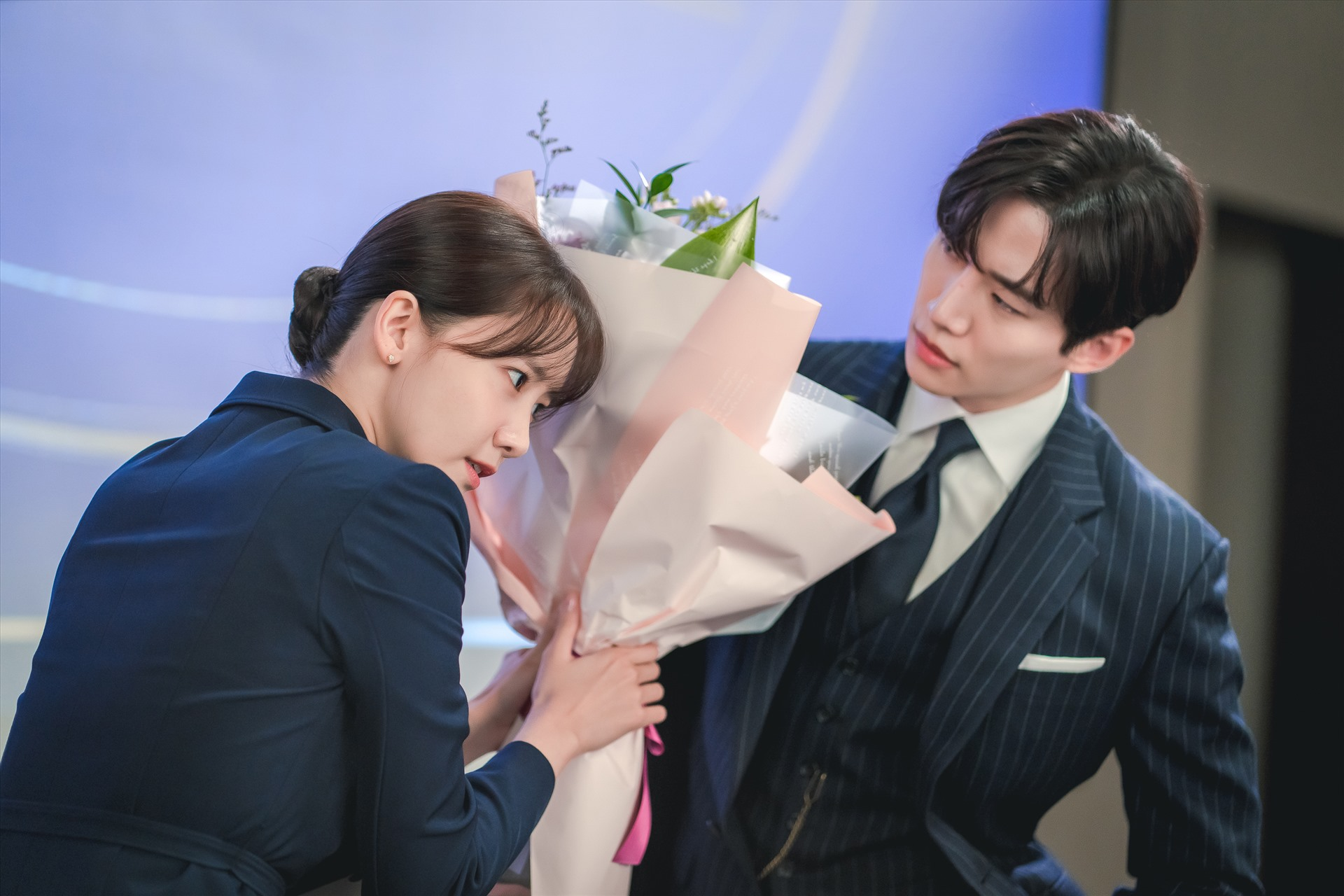 NÓNG: Yoona và Junho (2PM) bí mật hẹn hò, bị báo Hàn phanh phui loạt bí mật, chính chủ lên tiếng? - Hình 5