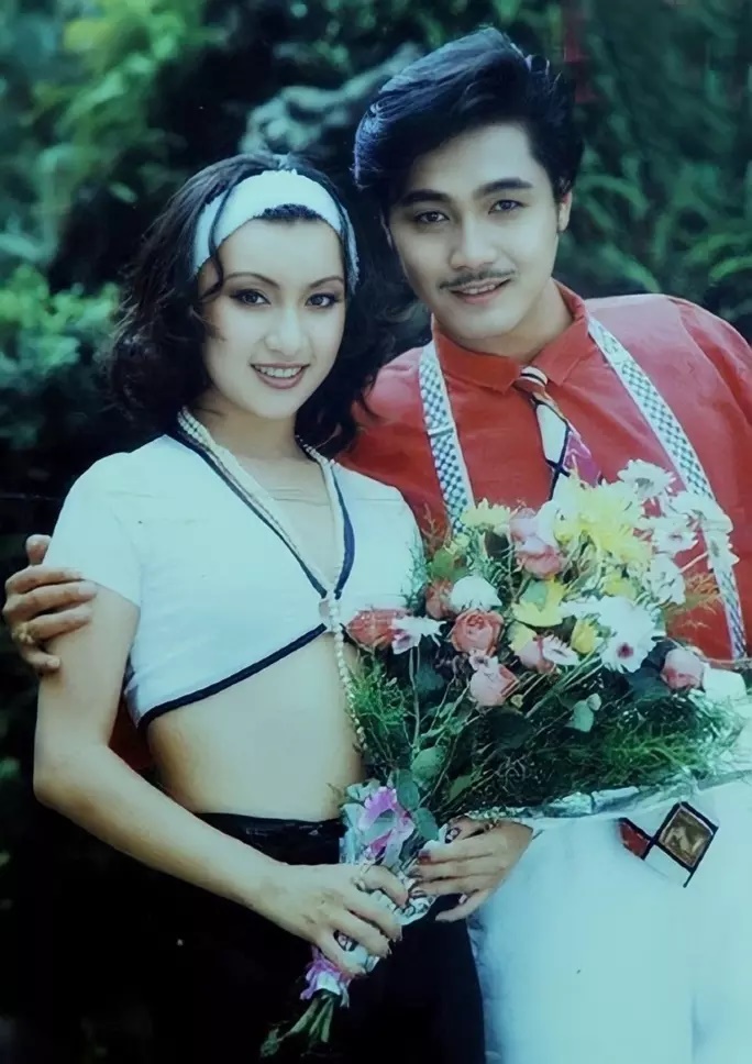 Diễn viên Lý Hùng vướng nghi vấn đã kết hôn ở tuổi U60, tình cũ tiết lộ bí mật hiếm ai biết - Hình 1