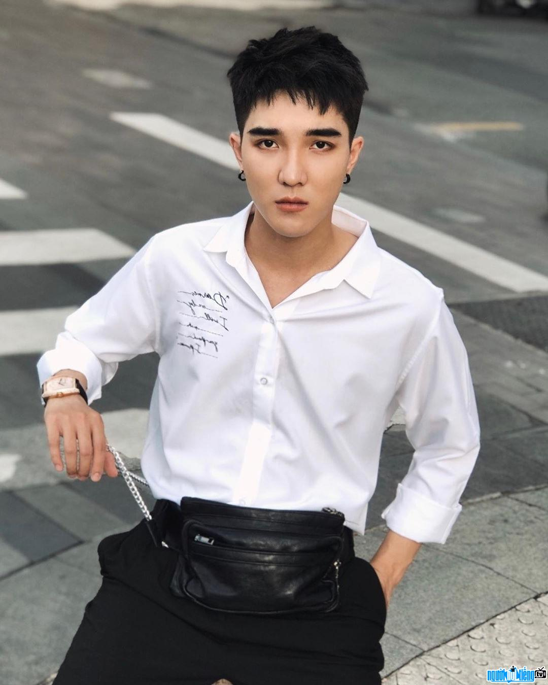 Rapper Ogenus: Từng là thực tập sinh Hàn Quốc, giờ trở thành khủng long trên sàn đấu Rap Việt - Hình 4