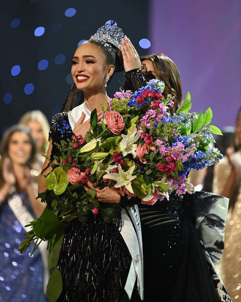 Miss Universe Thailand 2023: Bản sao Hoa hậu Phạm Hương gặp sự cố xấu hổ trên sân khấu - Hình 8