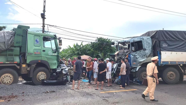Ngoại binh HAGL tử nạn trong sự cố thảm khốc: hình ảnh người vợ khiến CĐM không cầm được nước mắt - Hình 1