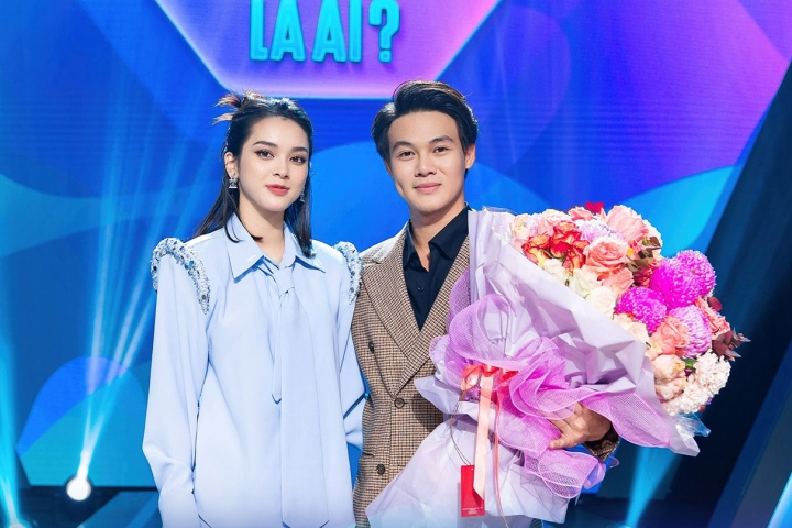 Quỳnh Lương lần đầu xuất hiện giữa ồn ào chia tay Tấn Phát, hé lộ 1 điều liên quan đến mẹ người yêu - Hình 1
