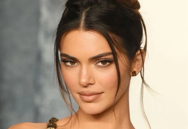 Kendall Jenner bị bắt gặp ở concert của Drake, danh tính người đi cùng siêu mẫu gây bất ngờ! - Hình 7