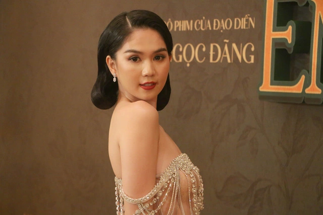 Ngọc Trinh xuất hiện với vẻ ngoài lạ mắt, fan soi ra điểm khác thường trên cơ thể - Hình 6