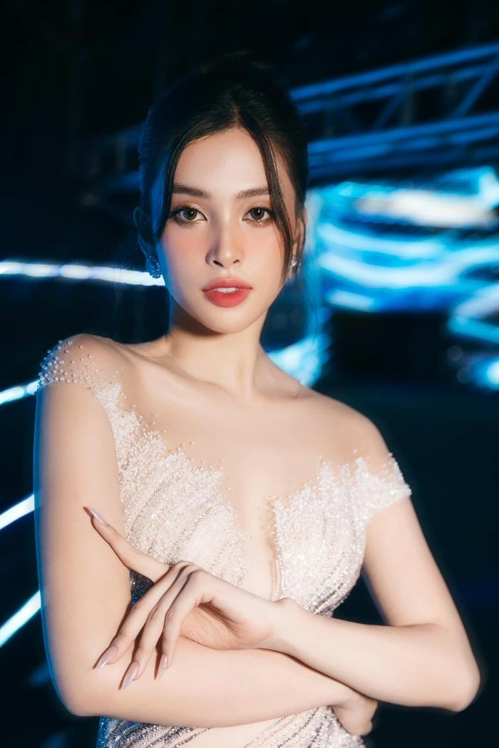 Tiểu Vy lấp lửng chuyện hẹn hò, nghi tạo drama để cứu Ý Nhi, bạn trai tin đồn lộ chuyện ngoại tình - Hình 3