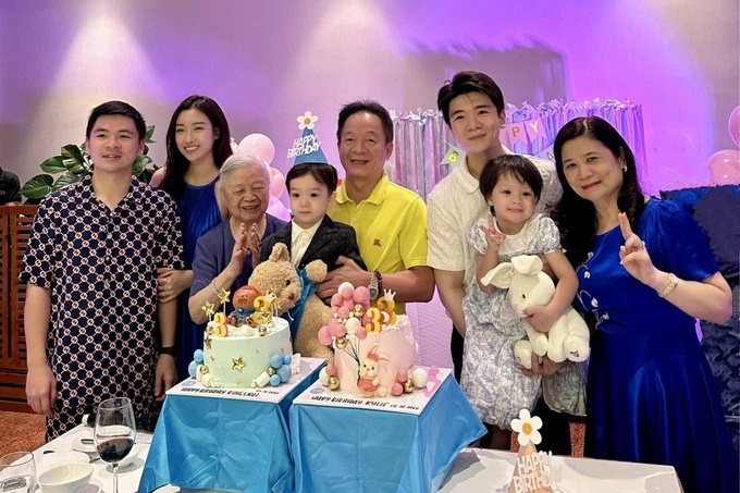 Đỗ Mỹ Linh bị bạn thân tiết lộ tình trạng sau sinh, thông tin đắt giá về con đầu lòng được bật mí - Hình 6