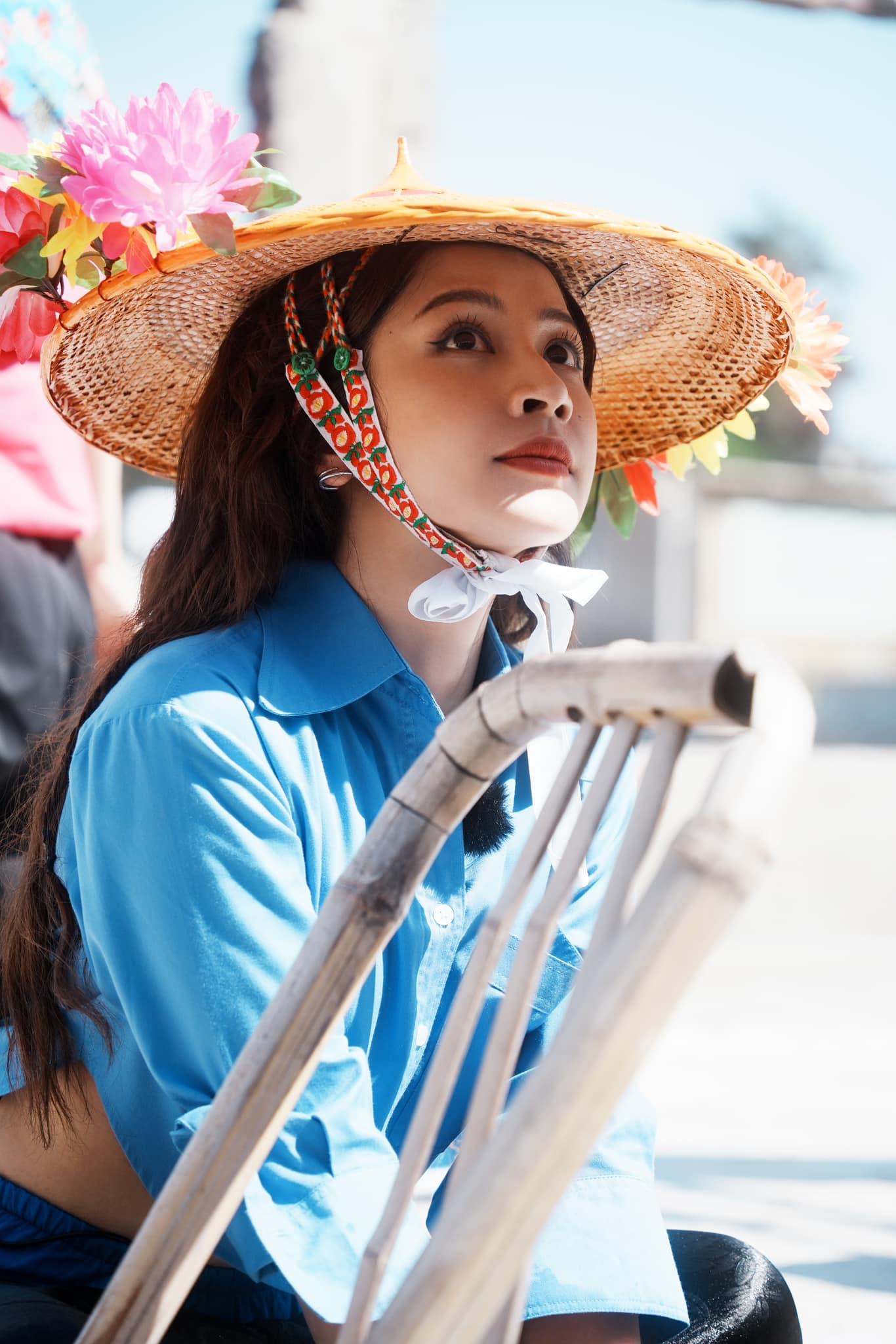 Chi Pu mắc bệnh ngôi sao, giật quà dù không được tặng khiến fan Trung ngơ ngác, sự thật thế nào? - Hình 4
