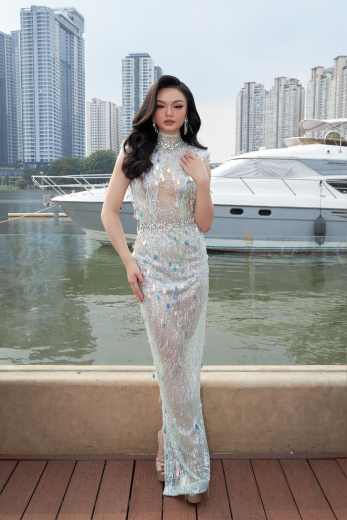 SỐC: Mỹ nhân Việt đăng quang Miss Universe Canada, đối đầu trực diện với đại diện quê nhà - Hình 3