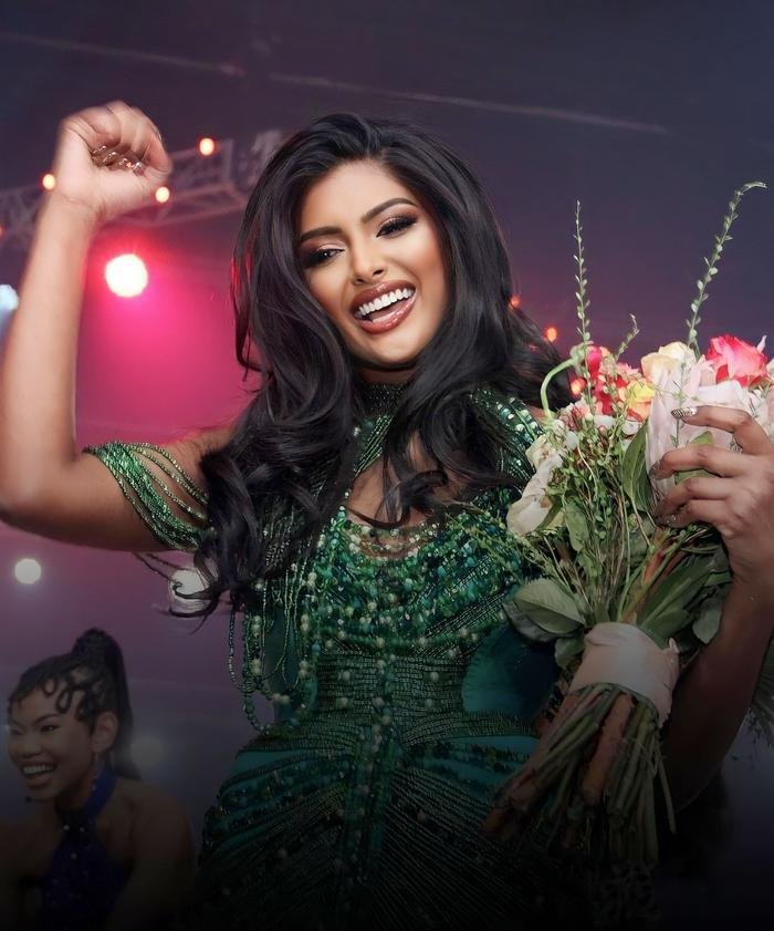SỐC: Mỹ nhân Việt đăng quang Miss Universe Canada, đối đầu trực diện với đại diện quê nhà - Hình 6