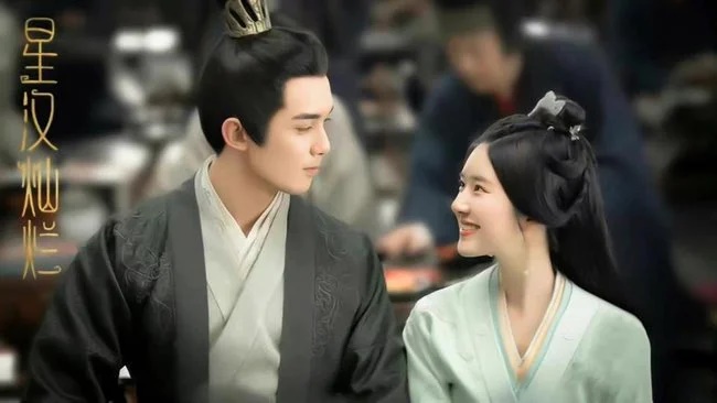 Triệu Lộ Tư xài lại chiêu cũ để đánh bóng tên tuổi, không ngại đụng chạm với loạt mỹ nhân Cbiz - Hình 6
