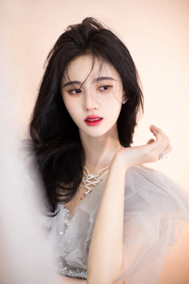 Dương Tử vừa khẳng định diễn cảnh khóc rất dễ, CĐM réo ngay Cúc Tịnh Y, Viên Băng Nghiên - Hình 3