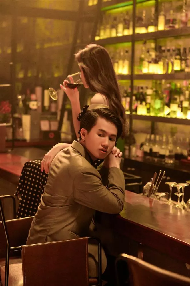 Nguyễn Trọng Tài: Nổi lên với cơn sốt Hong Kong 1 nhưng nhanh chóng lụi tàn vì bê bối đời tư - Hình 3