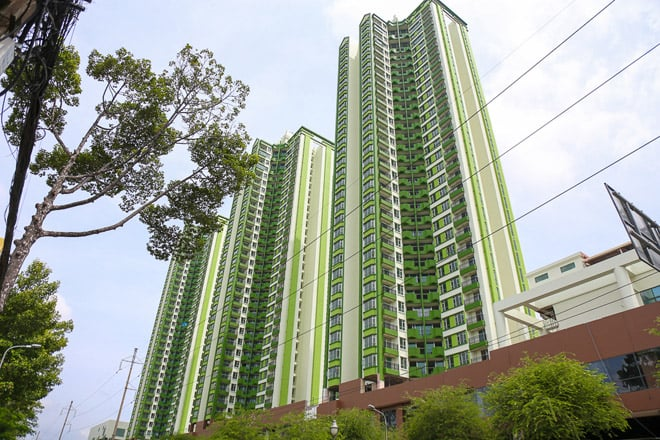 Cao ốc 3 cây nhang giữa lòng Sài Gòn: Bỏ hoang 30 năm không ai dám ở và tin đồn ma ám cực đáng sợ - Hình 2