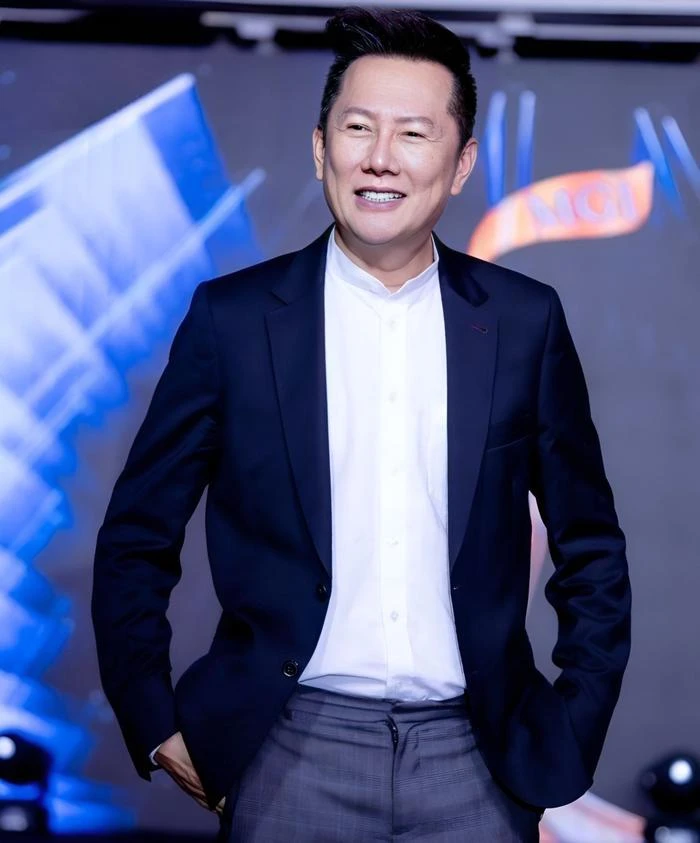 Mr. Nawat thái độ ra mặt khi nhắc đến Miss Grand Vietnam, thế này là chưa làm lành với Thùy Tiên - Hình 4