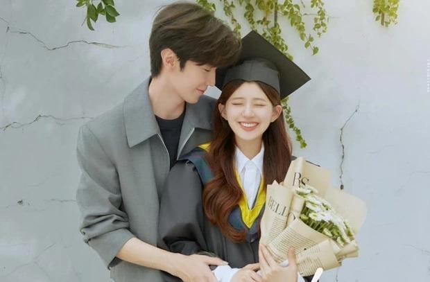 Triệu Lộ Tư được Trần Vỹ Đình tâng bốc, gọi là Nữ hoàng phim bạo, ăn đứt Dương Mịch, Triệu Lệ Dĩnh - Hình 4