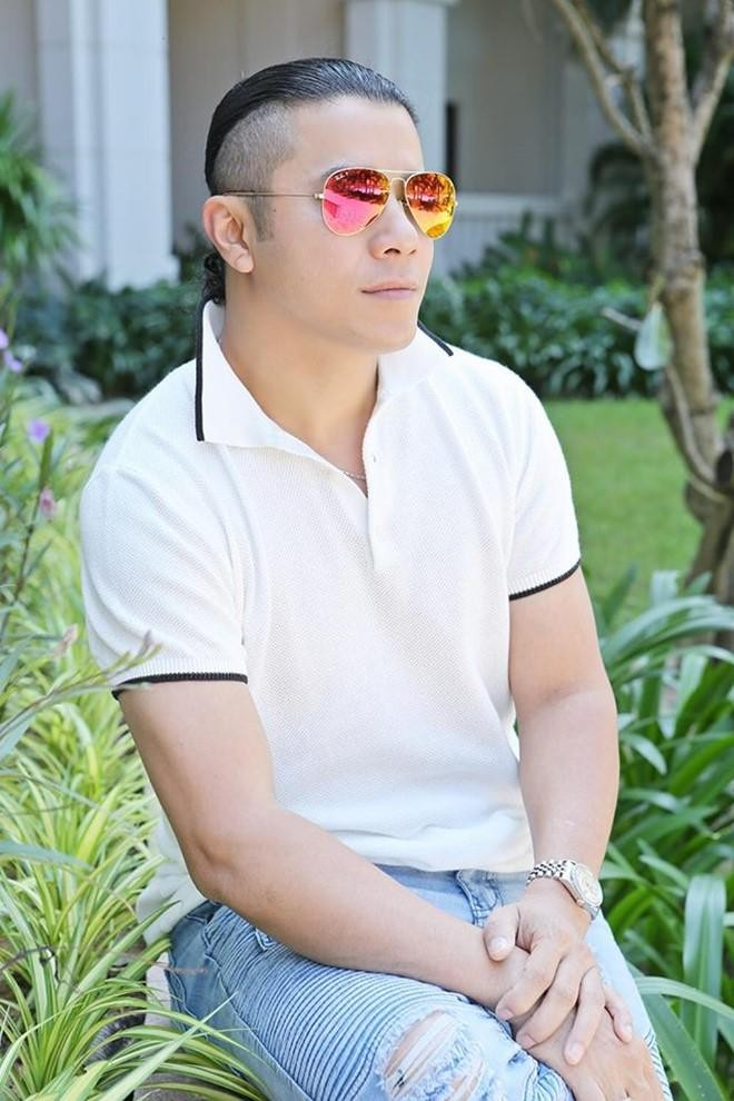 Kasim Hoàng Vũ: Ngôi sao âm nhạc những năm 2000 chấp nhận từ bỏ hào quang rực rỡ vì người yêu - Hình 1