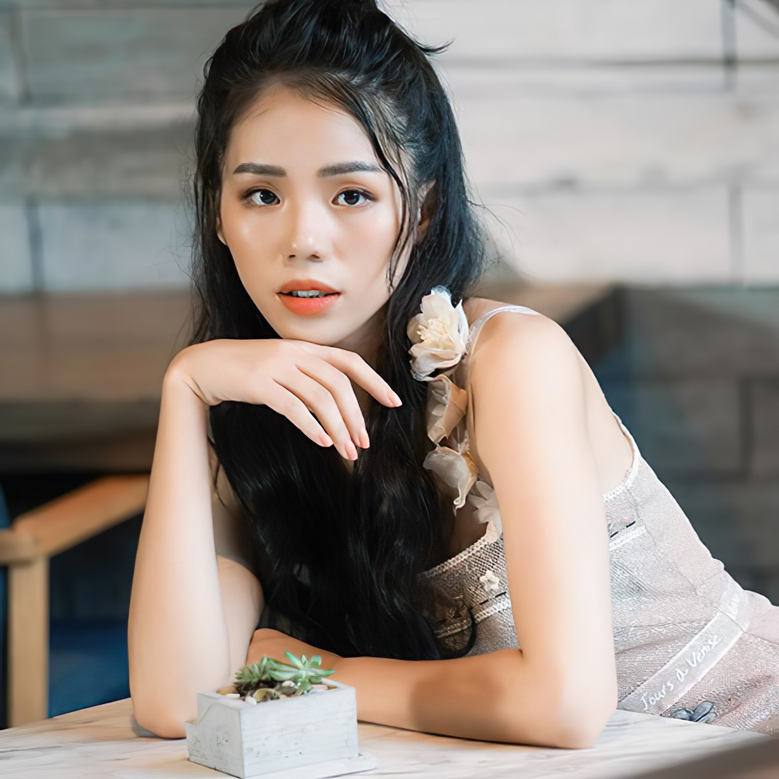 Thương Võ: Thánh nữ cover từng cạnh tranh với tình tin đồn Andree, nay sự nghiệp vẫn chưa khởi sắc - Hình 4