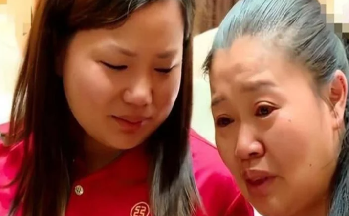 Vật vã tìm kiếm gần 20 năm, cặp vợ chồng bất ngờ hay tin con gái sống cách mình chỉ 1 con đường - Hình 5