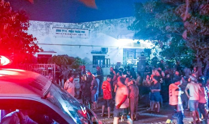 Gas cylinders exploded like bombs in Binh Dinh: People fled scattered, 2 casualties - Photo 1